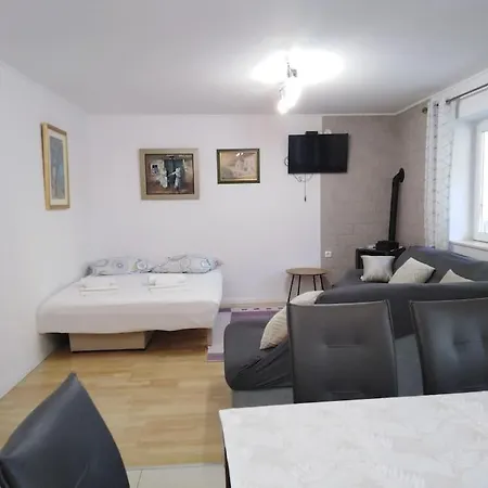 Joskic Nedaleko Plaze Apartamento *